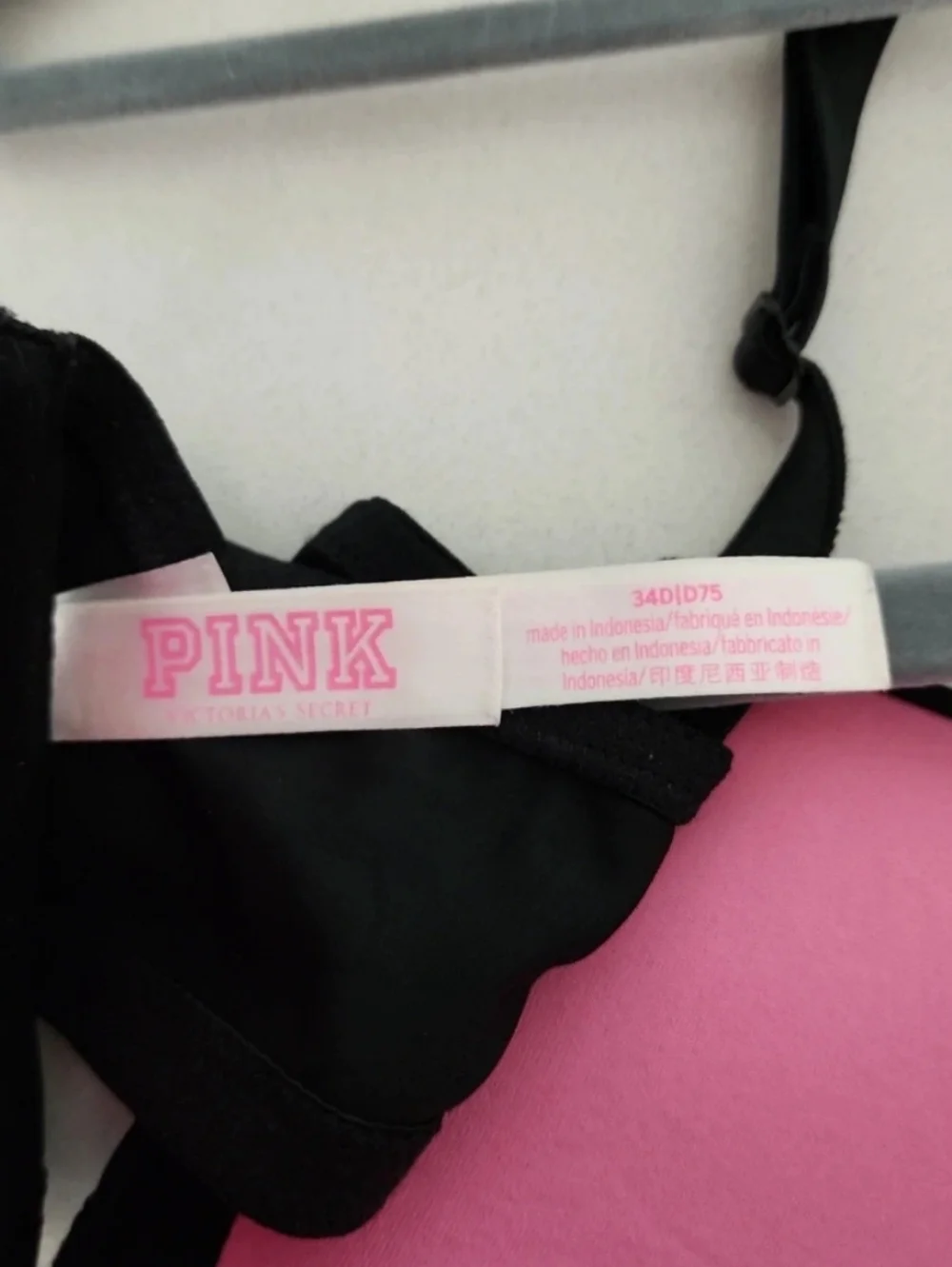 PINK by Victoria Secret Eveywhere Push-up Front Closure T-Strap Bra Black 34D